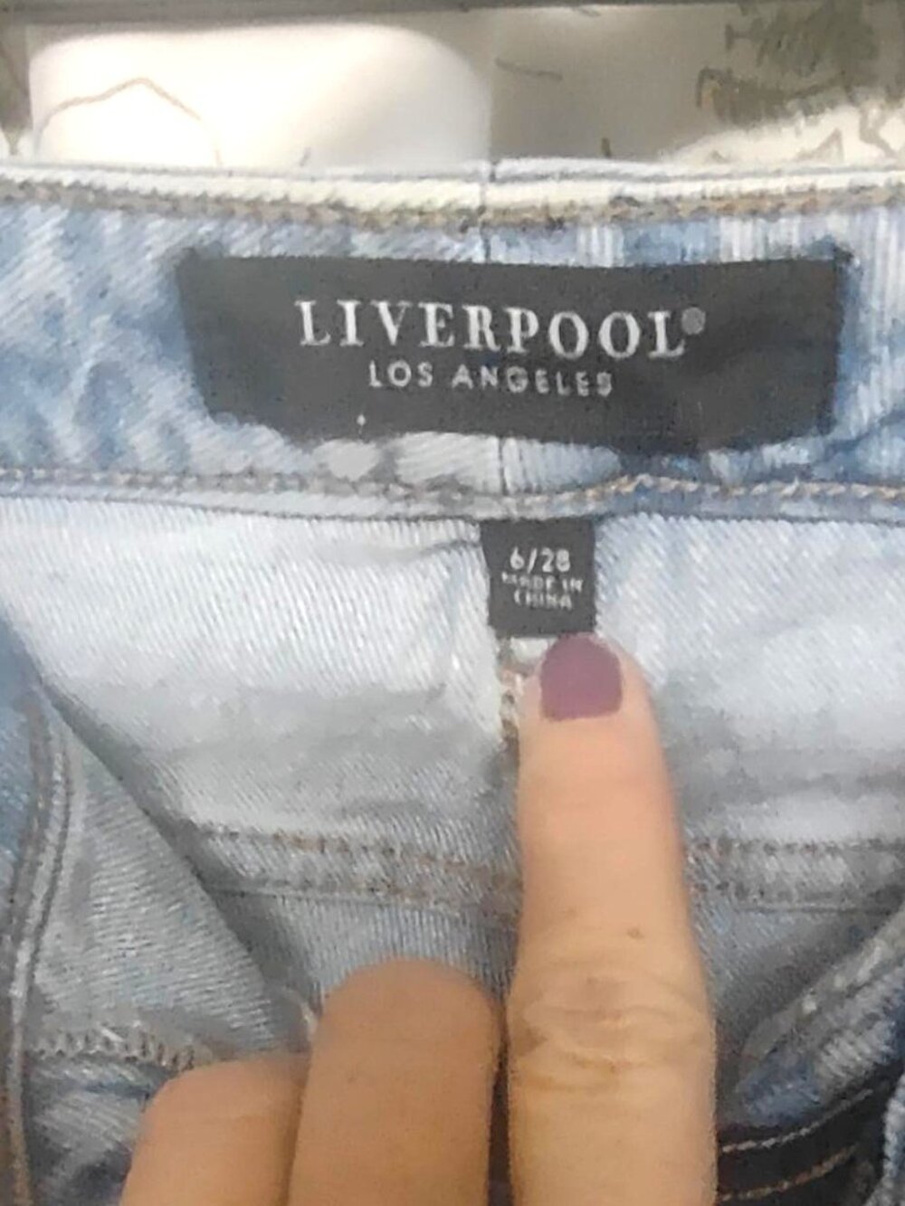 Women's Cropped Jeans size 6/28 Liverpool